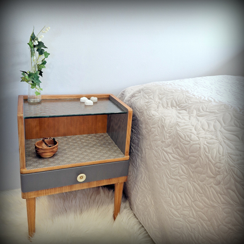 Wiktorssons Bygg retro sängbord (3)